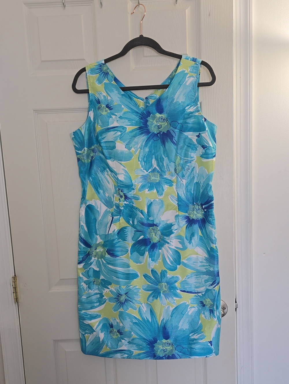 Sleeveless Blue Floral Shift Dress - Blue